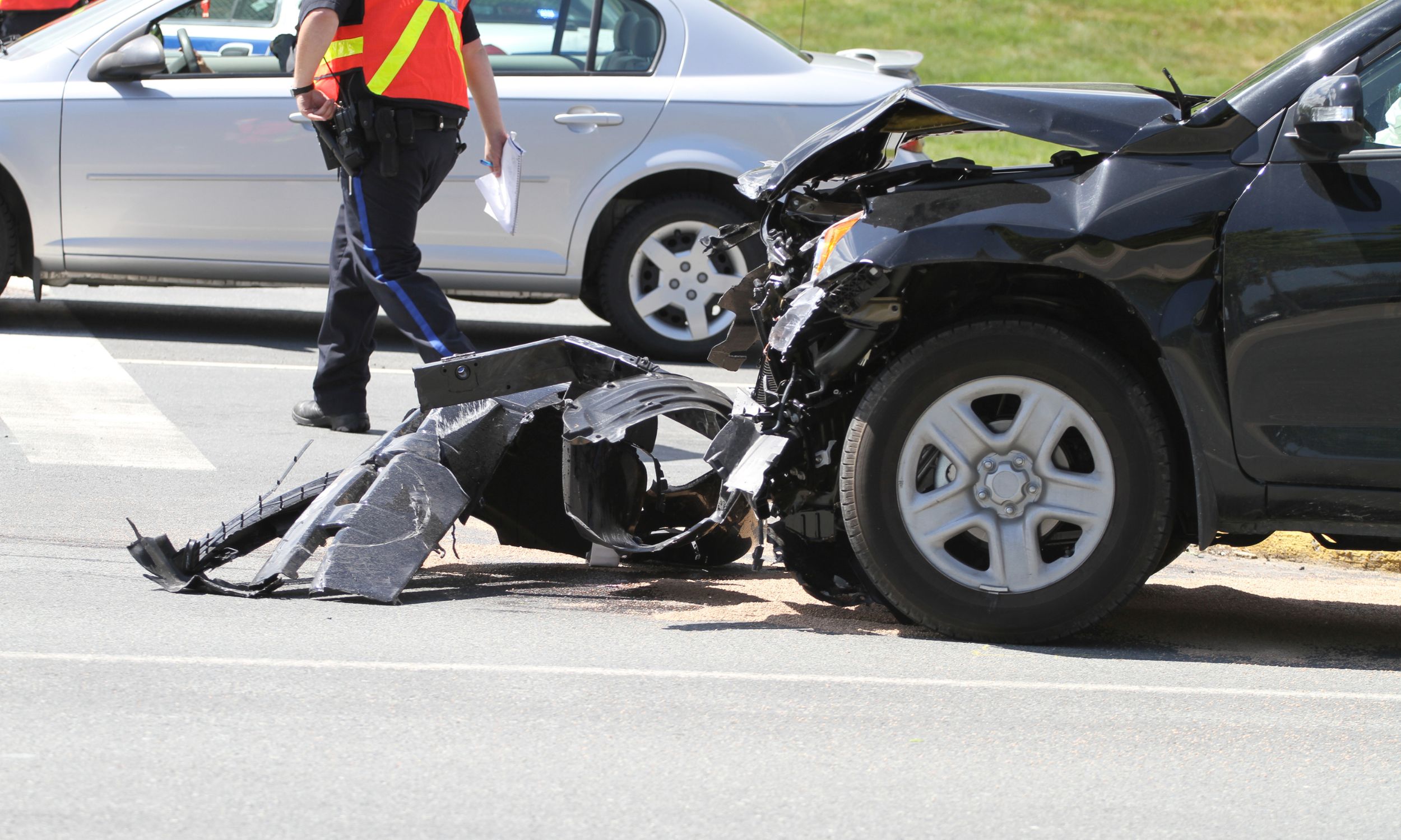 Steps to Take After a Car Wreck in San Antonio to Protect Your Case